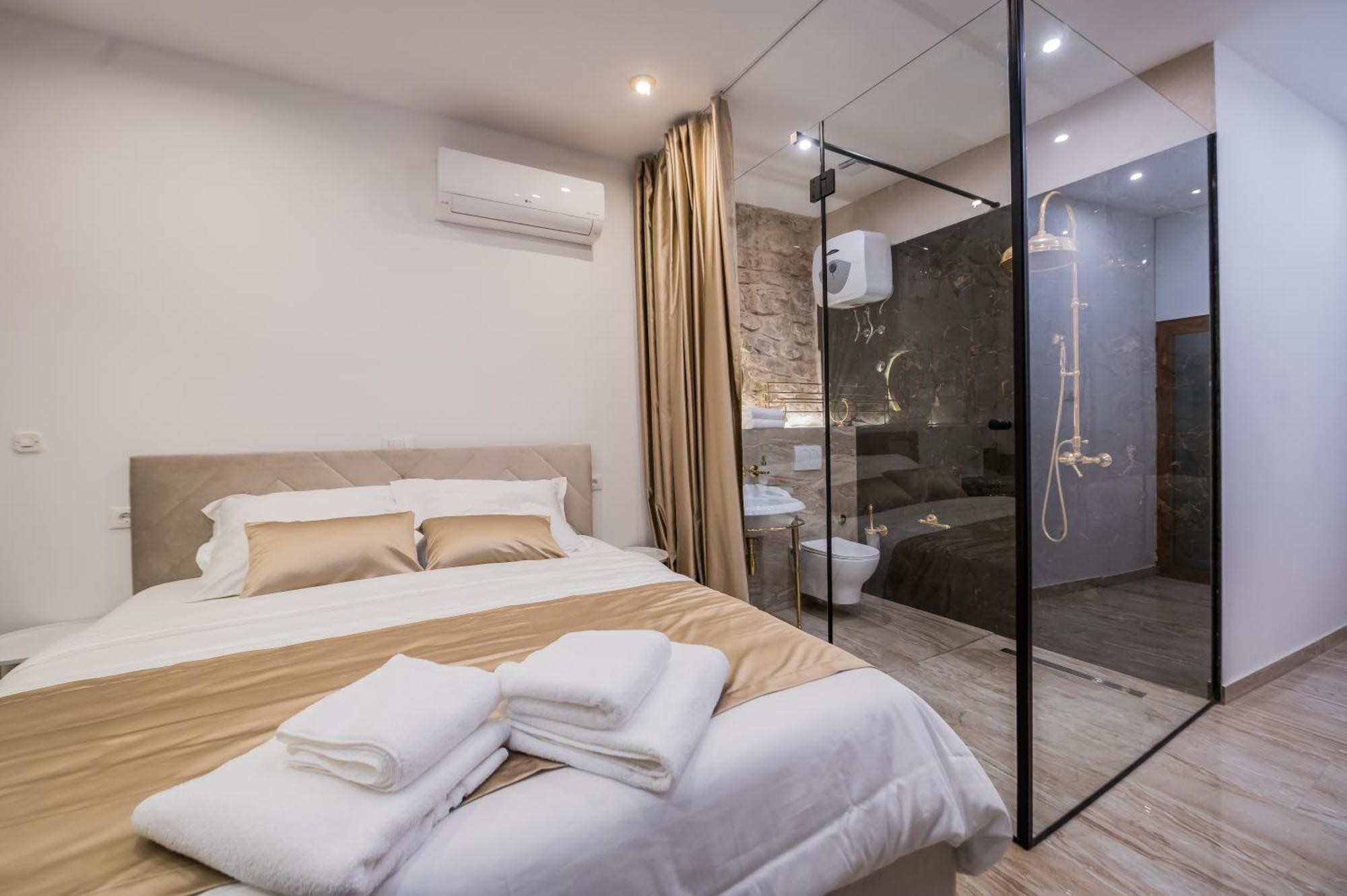 Emperor'S Residence Luxury Room - Unique Unesco Site Split Exteriör bild
